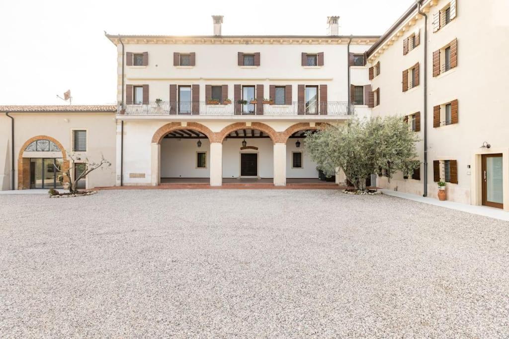 Verdeolivo 1876 - Apartments & Pool Mezzane di Sotto Exteriör bild