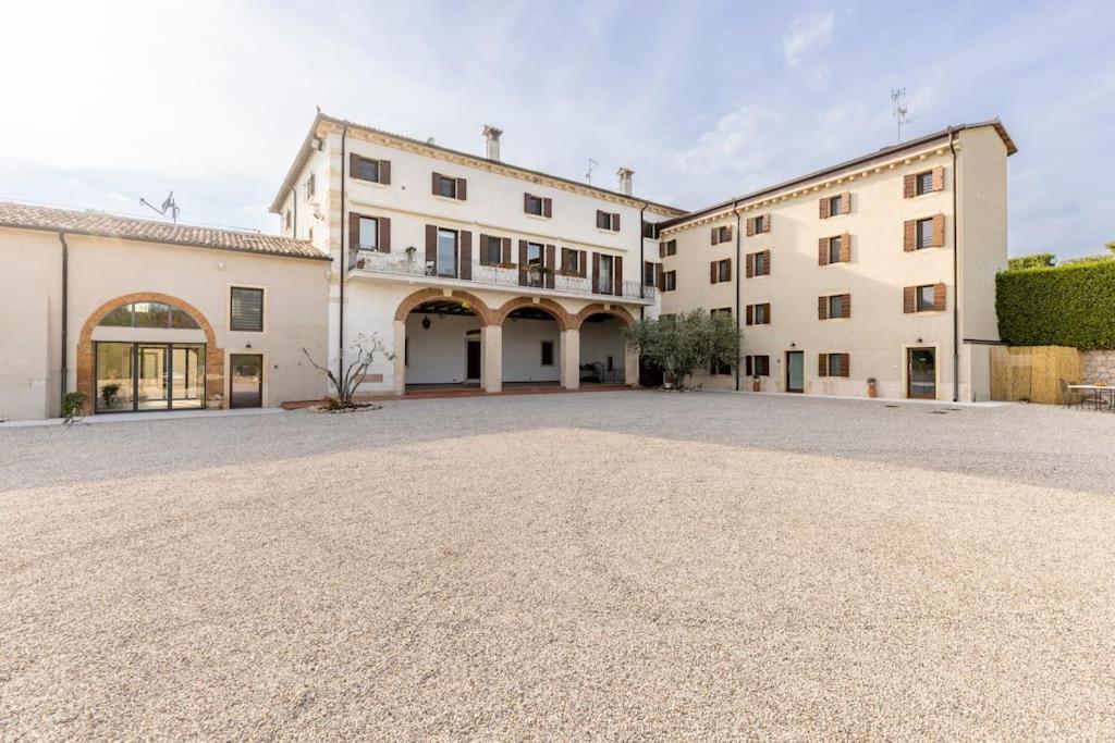 Verdeolivo 1876 - Apartments & Pool Mezzane di Sotto Exteriör bild
